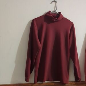L.L. Bean  Mens Burgundy Turtleneck Long Sleeve Shirt Size Medium